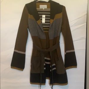 Women’s striped olive long sweater size xs nwt